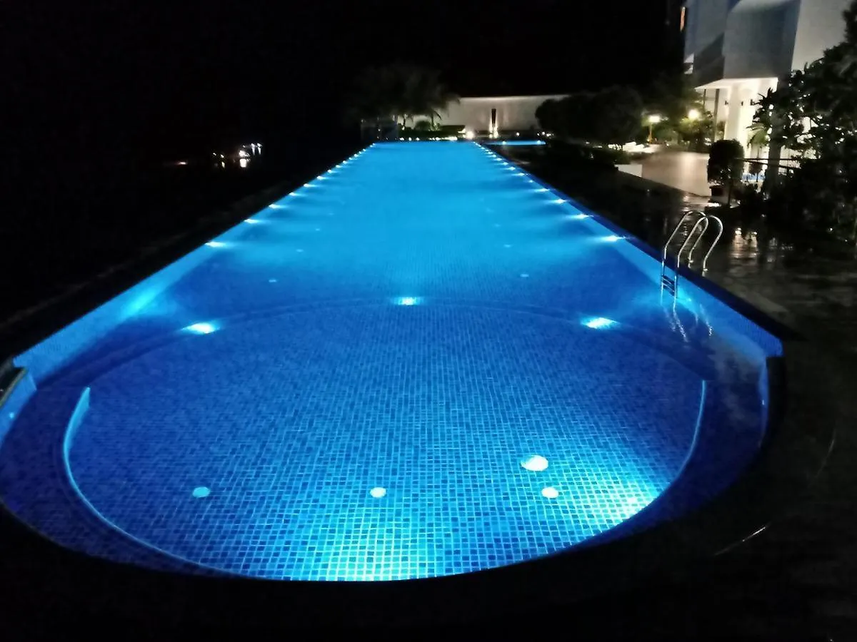 מלון דירות Thermospace Silverscape A-19-01 Melaka City